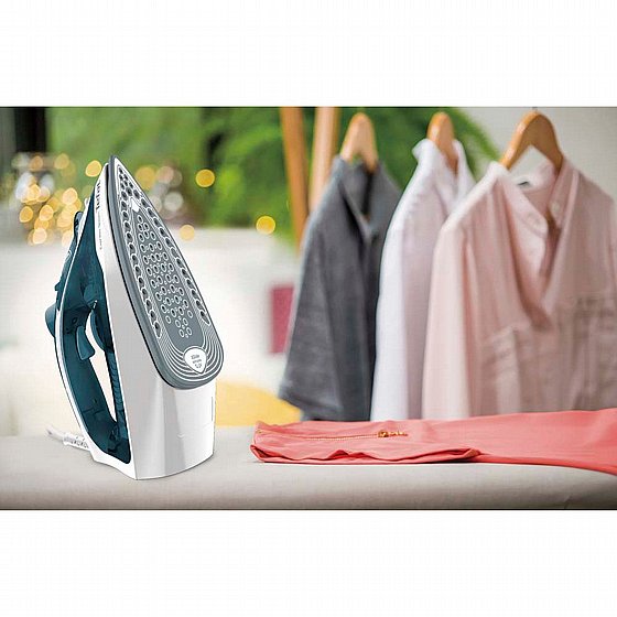 ���� ���� Tefal 2400W ��� Express Steam FV2831L3  